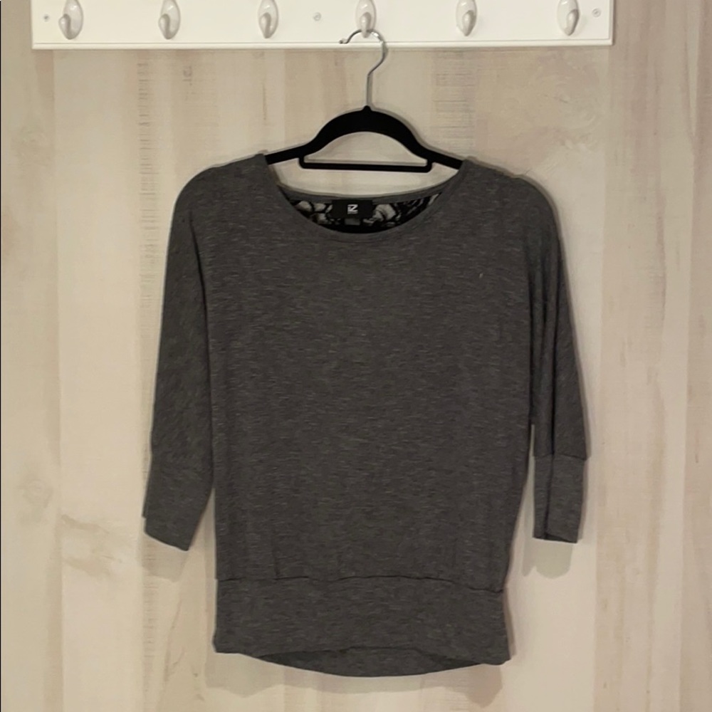 IZ Byer Gray Peek-a-boo back Shirt (NWOT)